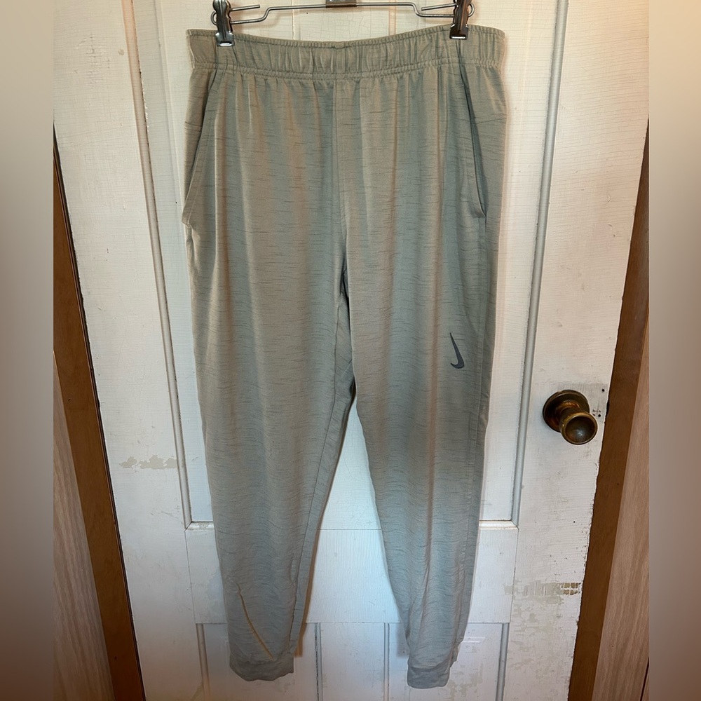 Nike drift yoga pants!